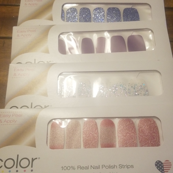 Color street nail bundle - Picture 4 of 4